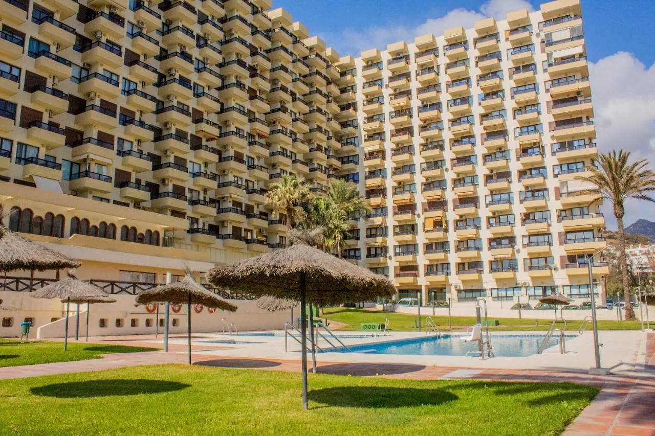 Aloha Playa Apartment With Ocean Views And Pools Benalmádena