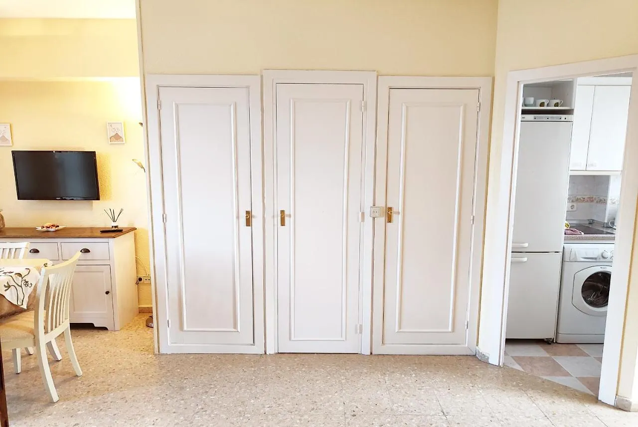 Aloha Playa Apartment With Ocean Views And Pools Benalmádena